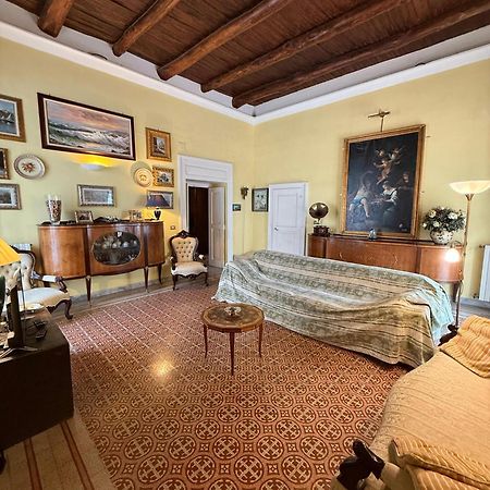 Apartamento La Lanciolla Maddaloni Exterior foto