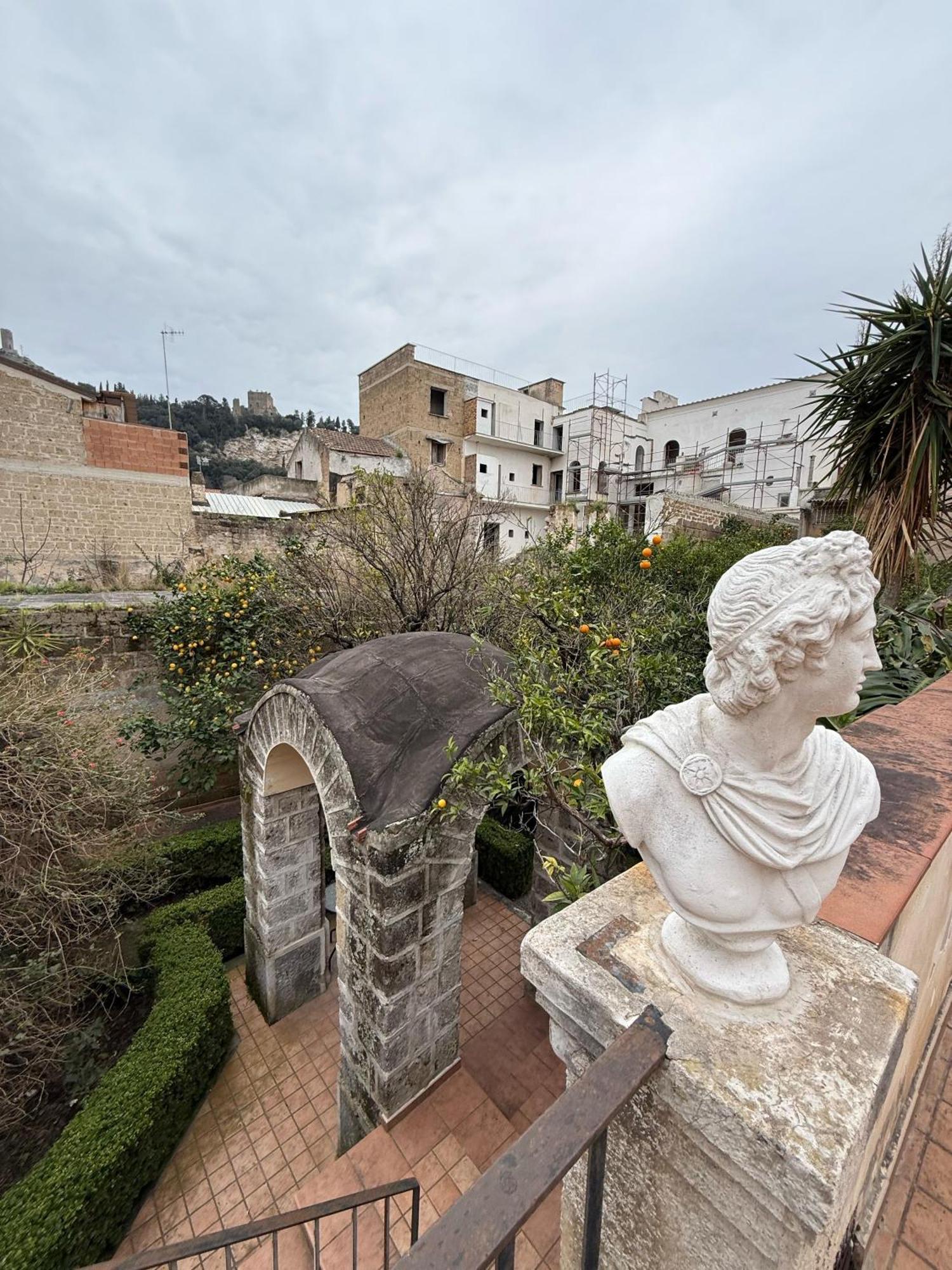 Apartamento La Lanciolla Maddaloni Exterior foto