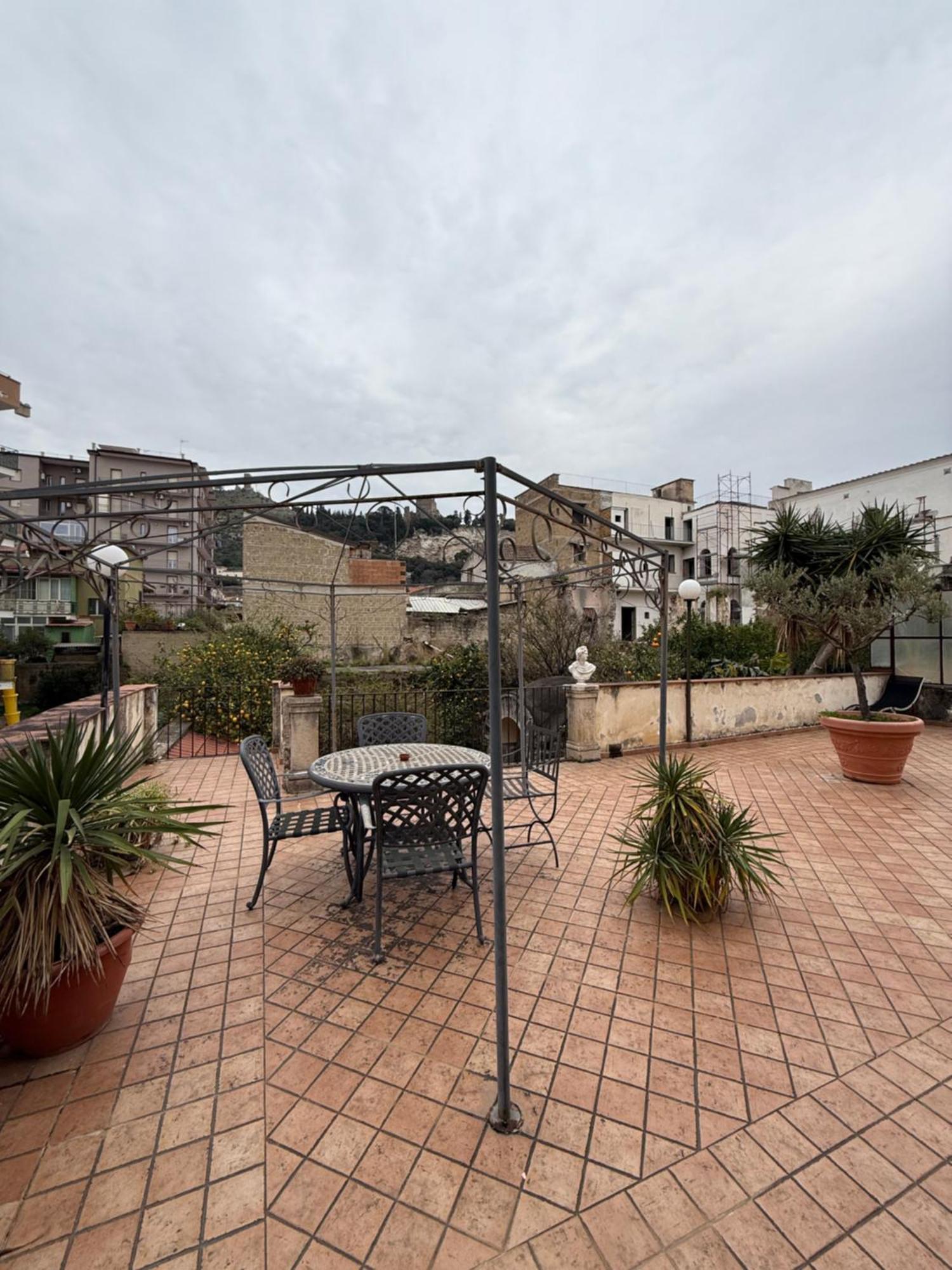 Apartamento La Lanciolla Maddaloni Exterior foto